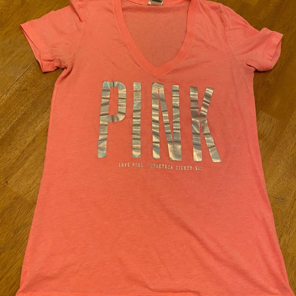 Pink short sleeve cotton graphic tee cute size L